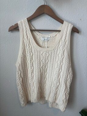 NWT Sadie & Sage Ivory Cable Knit Sweater Tank